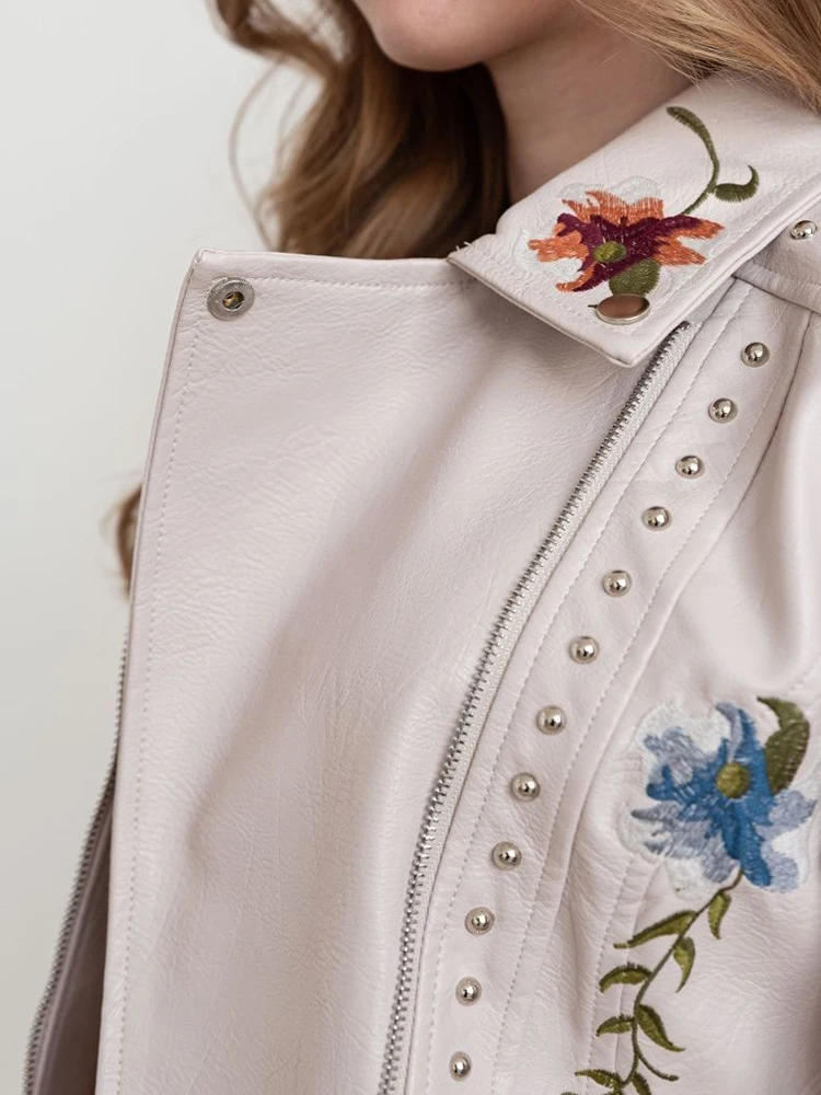 Lady Spring Autumn Women Retro Floral Print Embroidery Faux Leather Jacket Vintage Female Zipper Rivet Coat Outwear Tops - Image 2